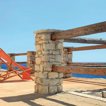 With Fireplace X Zrnovo