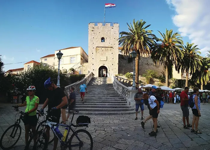 With Fireplace X Zrnovo